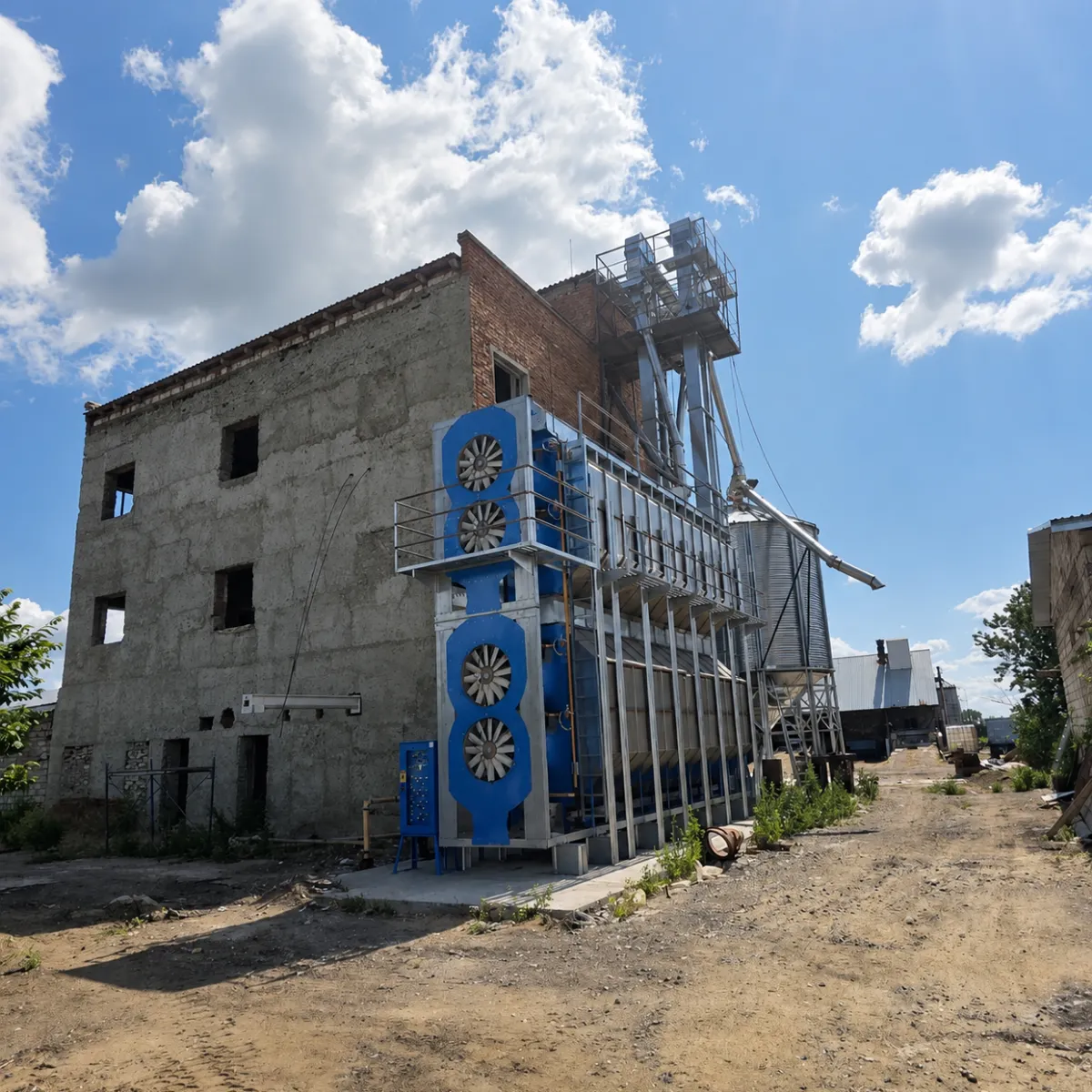 Gas-fired grain dryer 4413 in Camenca, Moldova